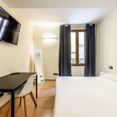 Emilia Hotel apartamentowy