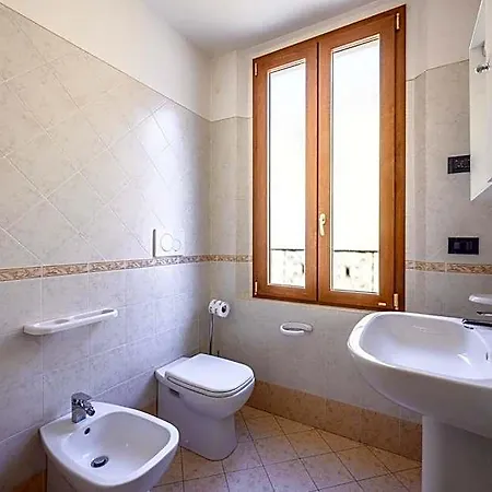 Appart hôtel Emilia 4*