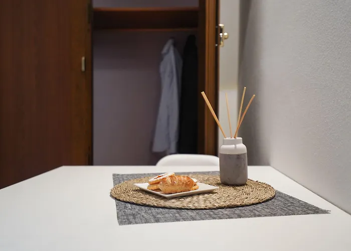 Emilia Apartahotel 3*